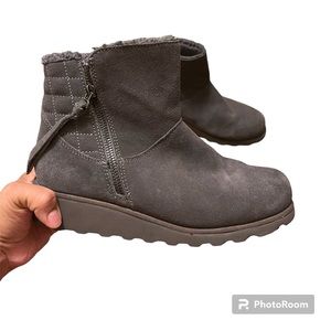 Bearpaw boots
